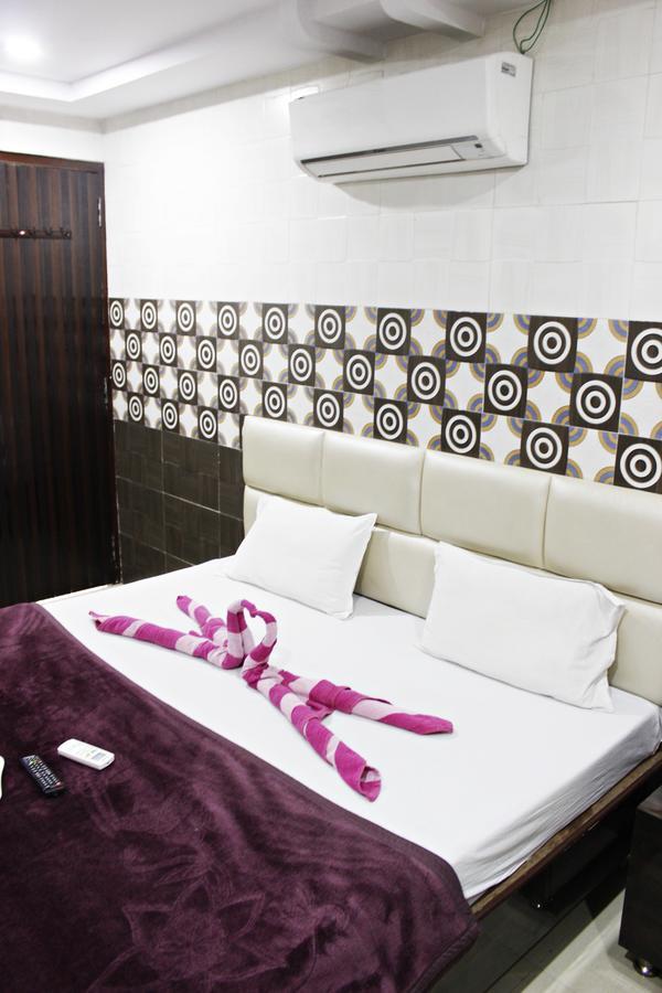 Hotel Shikhar Inn Ujjain Extérieur photo