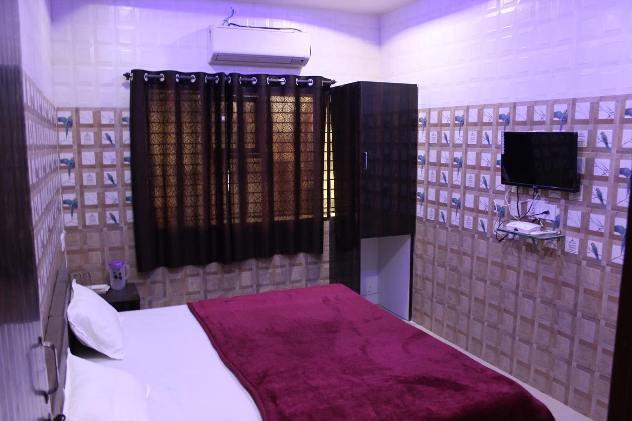 Hotel Shikhar Inn Ujjain Extérieur photo